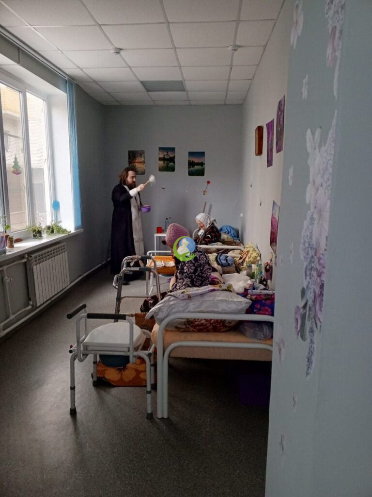Освящаем наш пансионат «Оазис Спокойствия»