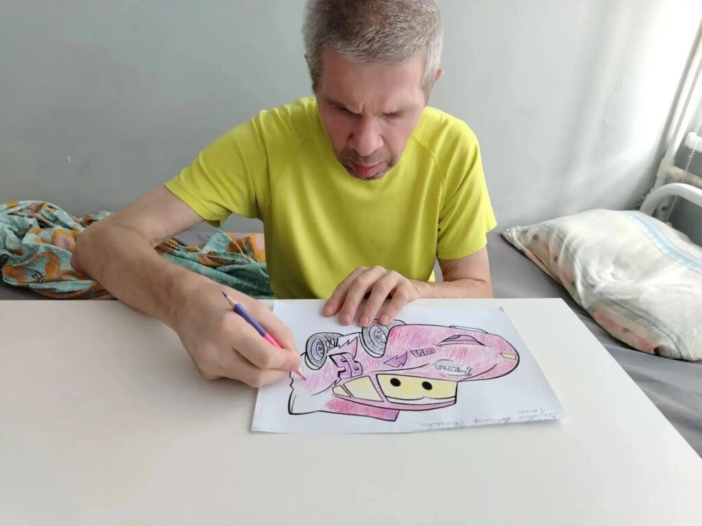 Рисование в доме престарелых