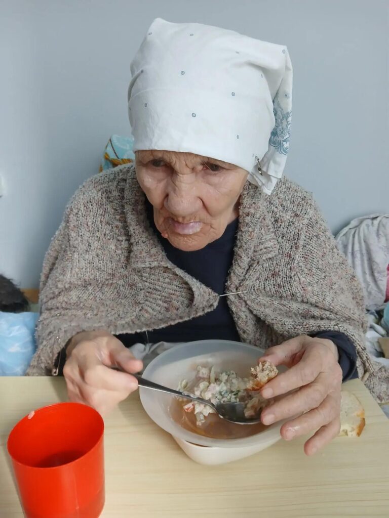 Прием пищи в пансионате