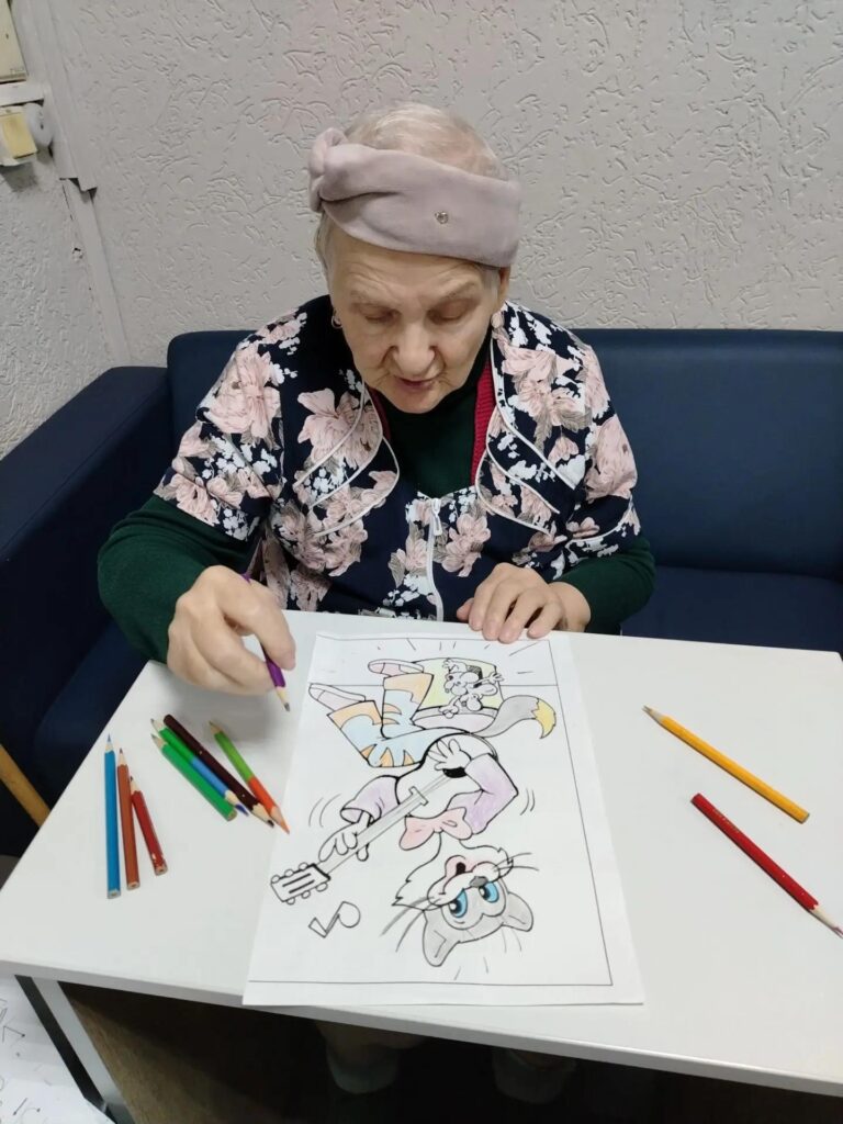 Занятия в доме престарелых
