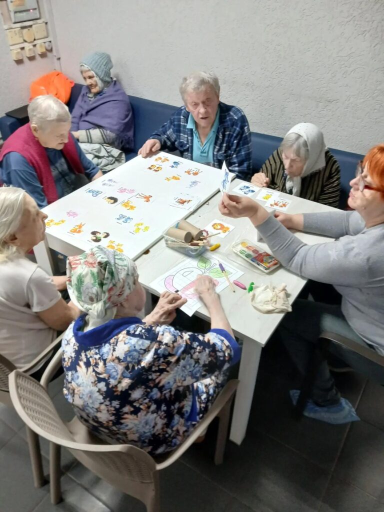 Настольные игры или рисование