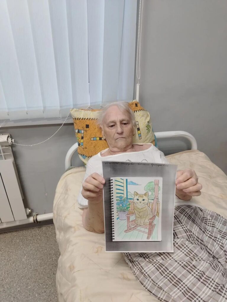 В пансионате многие проживающие любят рисовать